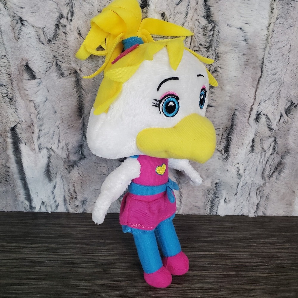 Chuck E Cheese Helen Henny Duck 9" Plush Stuffed Character Animal Prize Toy
